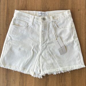 Just Black Women's Frayed Hem White Jean Shorts